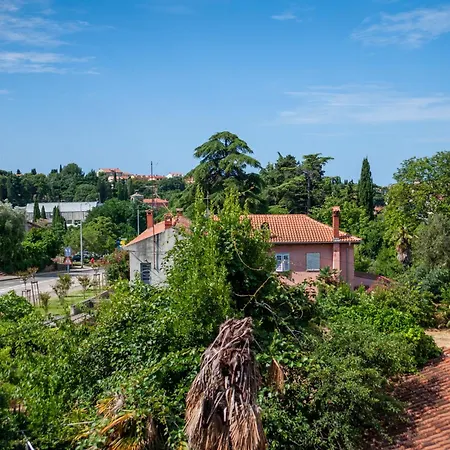 公寓式酒店 Luna Tsuki Seven *