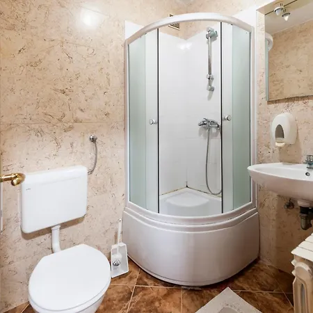 Luna Tsuki Seven Ξενοδοχείο με διαμερίσματα *