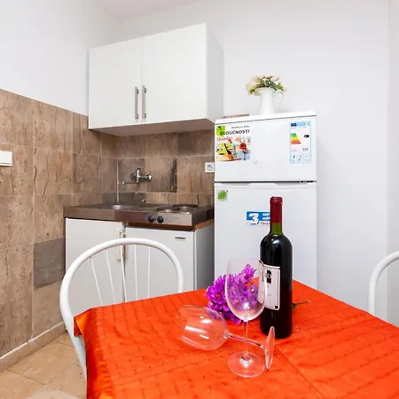 Apart Otel Luna Tsuki Seven *